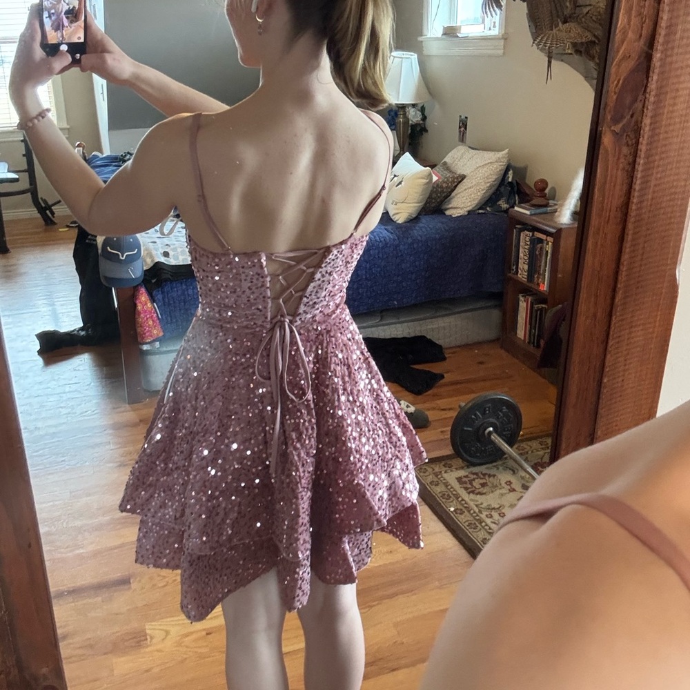 Rose pink Sequin Dress - Picture 4 of 9